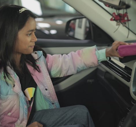 Video showing installation of suede car armrest cover. Affordable Car-Wah! comfort car accessories for everyday Indian roads.